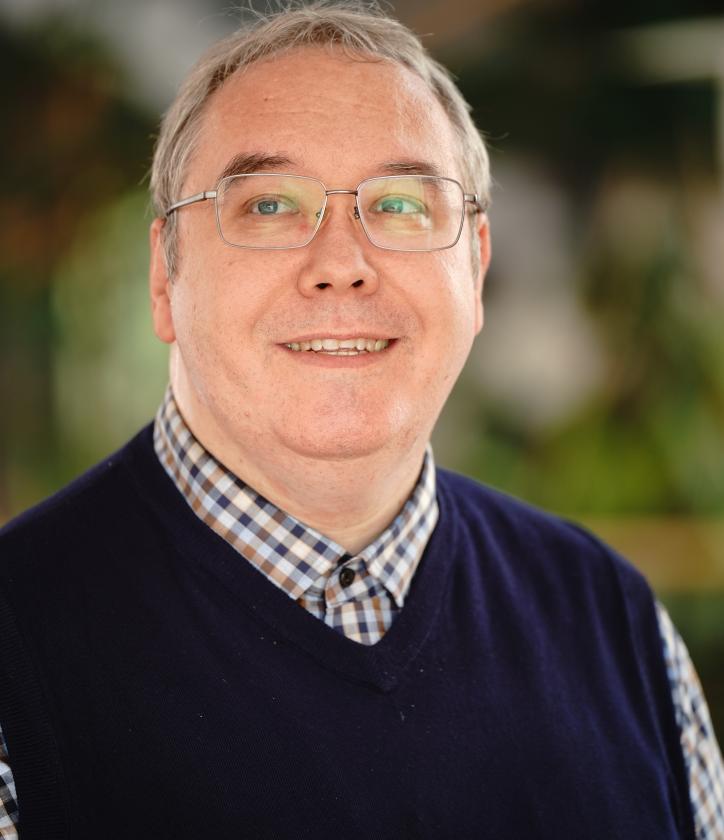Dr. Vincze Tamás András PhD